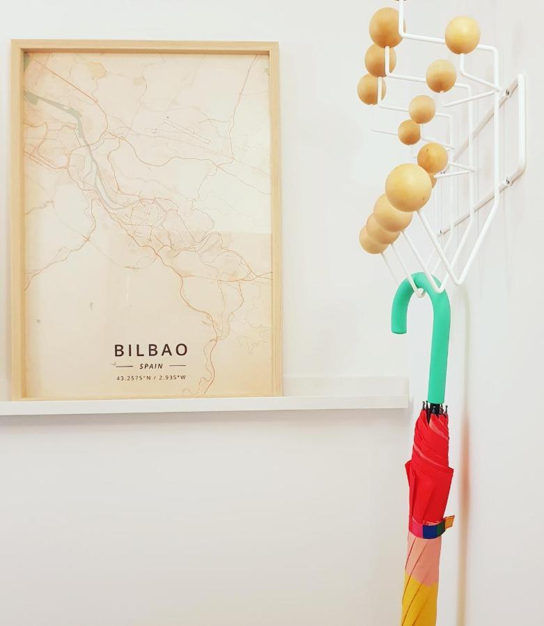 Bright And Modern Apartment In Bilbao City Center Esterno foto